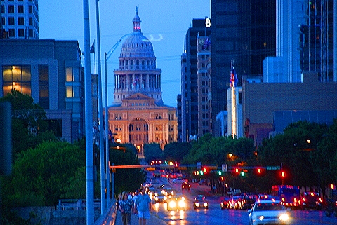 Austin_Texas-Nightshots-02-Capital_Dome.JPG
