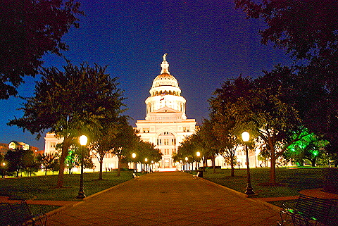 Austin_Texas-Nightshots-38-Capital_Dome.JPG