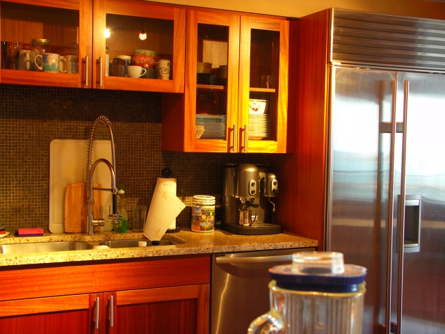 kitchen2.jpg