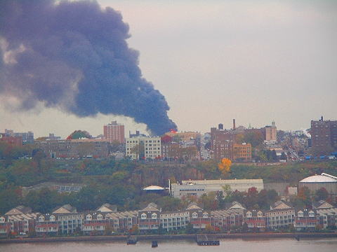 NJ-Fire_in_West_New_York_New_Jersey-021.JPG