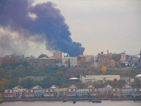 NJ-Fire_in_West_New_York_New_Jersey-054.JPG