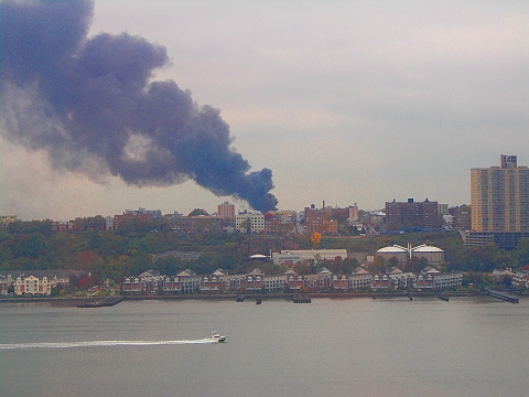 NJ-Fire_in_West_New_York_New_Jersey-076.JPG