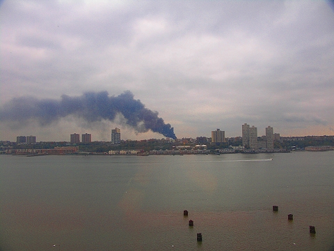 NJ-Fire_in_West_New_York_New_Jersey-098.JPG