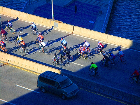 NY-2007_MS_MBike_Tour-Westside_Highway-08.JPG