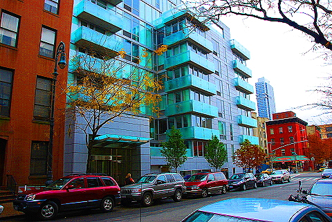 NY-464_West_44th-Glass_Condo-1.JPG