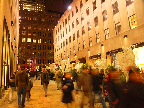 NY-5th_Avenue_Christmas_Shopping-2007-16.JPG