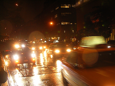 NY-66th_St_Subway_Station_in_the_rain-07.JPG