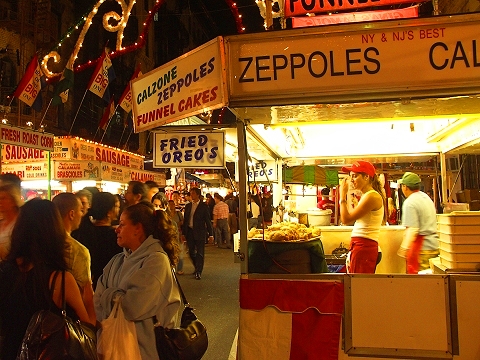 NY-80th_Annual_Feast_of_San_Gennaro-02.JPG