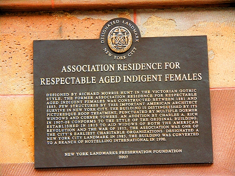 NY-American_Youth_Hostel-Upper_Westside-11.JPG