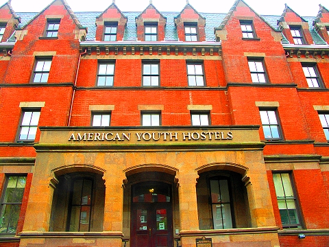 NY-American_Youth_Hostel-Upper_Westside-12.JPG