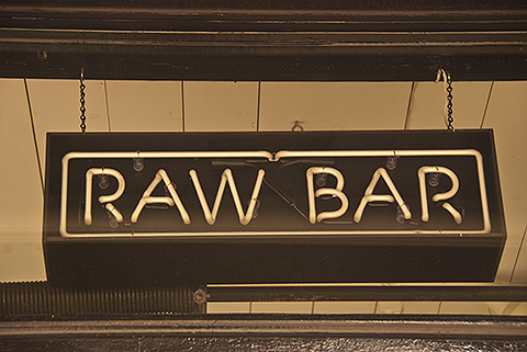 NY-Amsterdam_Avenue-05-Raw_Bar.jpg