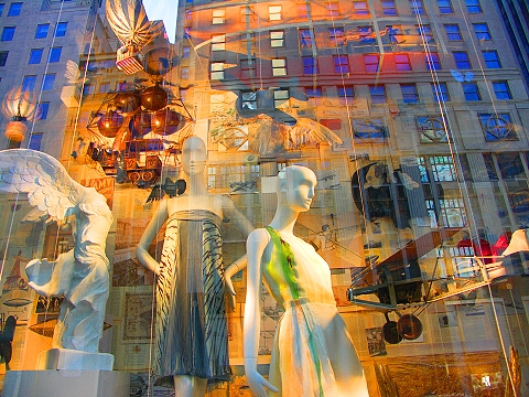 NY-Bergdorf_Goodman_Easter_Windows-2008-09.JPG