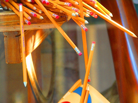 NY-Bergdorf_Goodman_Easter_Windows-2008-11.JPG