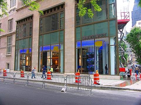 NY-Best_Buy_TVs-15_Central_Park_West-40.JPG