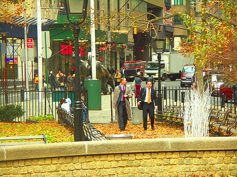 NY-Bowling_Green-Wall_Street-02.jpg