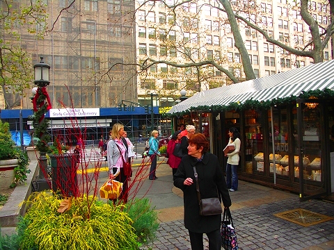 NY-Brant_Park-Christmas_Market_and Ice_Skating_Rink-04.JPG