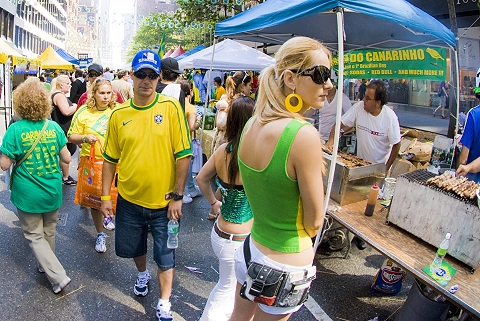 NY-Brazilian_Day_in_New_York_2009-06.jpg