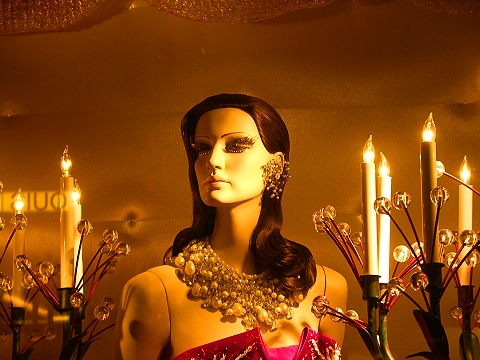 NY-Brgdorf_Goodman_Christmas_Windws-2007-9.JPG