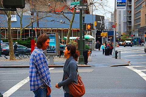 NY-Broadway_People_Watching-01.JPG