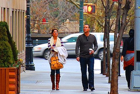 NY-Broadway_People_Watching-15.JPG