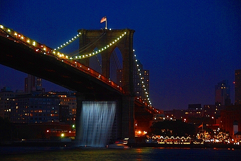 NY-Brooklyn_Bridge_Waterfalls_by_Olafur_Eliasson-10.JPG