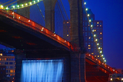NY-Brooklyn_Bridge_Waterfalls_by_Olafur_Eliasson-11.JPG