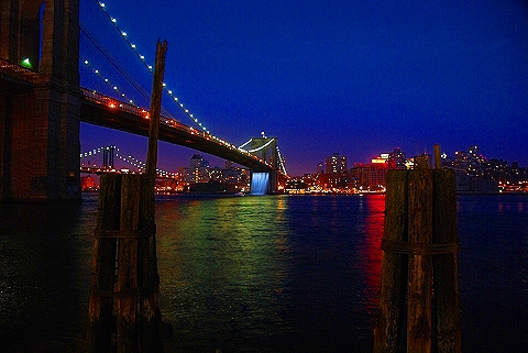 NY-Brooklyn_Bridge_Waterfalls_by_Olafur_Eliasson-16.JPG