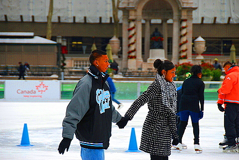 NY-Bryant_Park-Ice_Skating-11.JPG