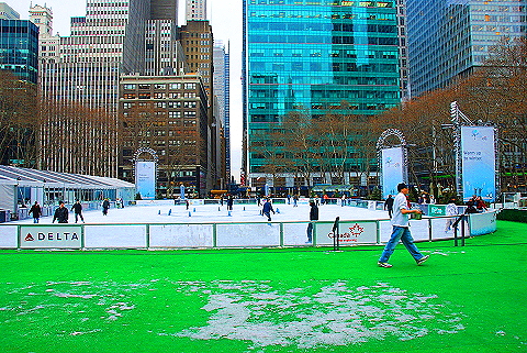 NY-Bryant_Park-Ice_Skating-24.JPG