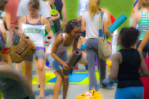 NY-Bryant_Park_Yoga_Tuesdays-10.jpg