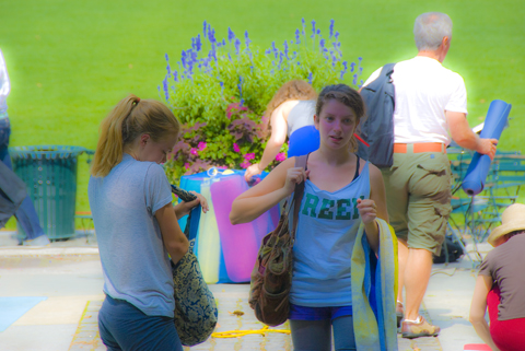NY-Bryant_Park_Yoga_Tuesdays-16.jpg