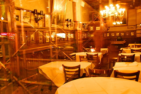 NY-Carmines-Upper_West_Side-Broadway-1.JPG