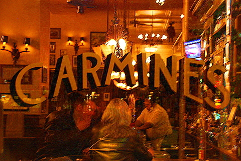 NY-Carmines-Upper_West_Side-Broadway-4.JPG
