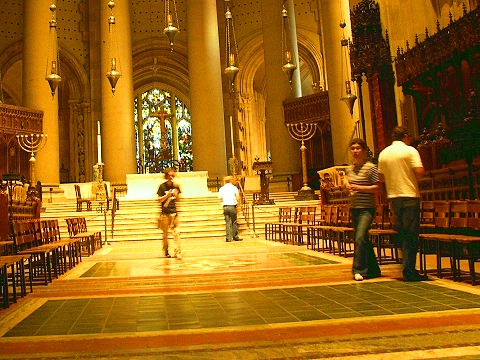 NY-Cathedral_of_St_John_the_Divine-restoration-06.JPG