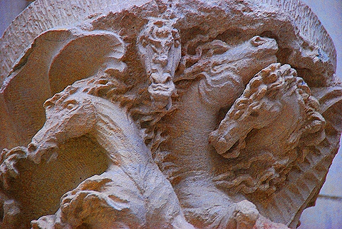 NY-Cathedral_St_John_Divine-Statues_Gargoyles-21.JPG