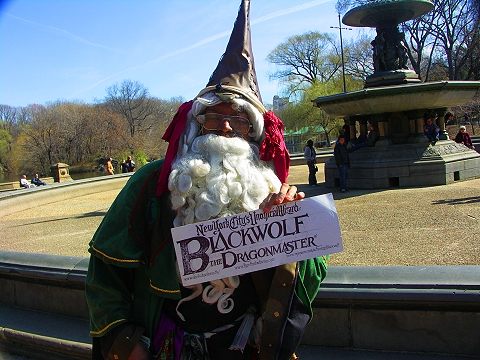NY-Central_Park_Angel-and-Blackwolf_The_Dragonmaster-08.jpg
