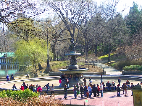 NY-Central_Park_Angel-and-Blackwolf_The_Dragonmaster-10.jpg