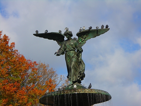 NY-Central_Park-Angel-Autumn_2006-03.jpg