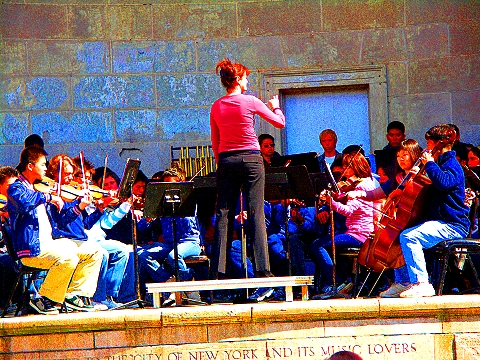 NY-Central_Park_Bandshell-Patriotic_Pops_Concert-Spring_2008-09.JPG