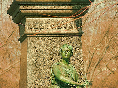 NY-Central_Park_Prominade-Beethoven-02.jpg