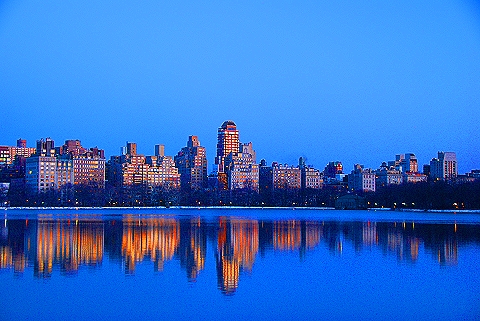 NY-Central_Park_Reservoir-City_Skyline-Joggers-09.JPG