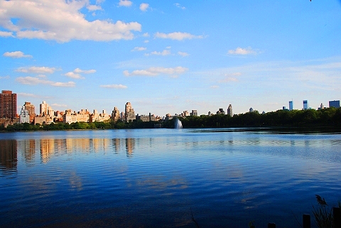 NY-Central_Park_Resevoir_Joggers-07.JPG