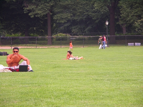 NY-Central_Park-Sheeps_Meadow-Sunbathing-12.JPG
