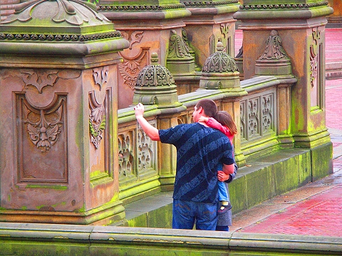 NY-Central_Park_Spring_2008-First_Flowers-Angel_of_The_Waters-12.JPG