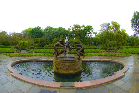 NY-Central_Park-Statues_at_Conservatory_Gardens-01.jpg