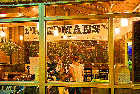 NY-Chelsea_Market-10-Friedmans.JPG