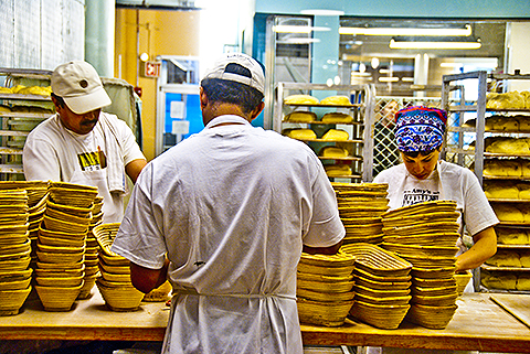 NY-Chelsea_Market-25-People_Watching-Bakery.jpg