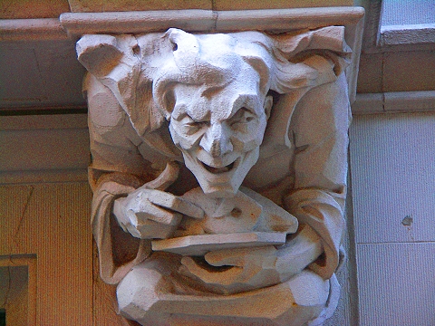 NY-Chicken_Soup_Story_Gargoyles-527_West_110th-04.JPG