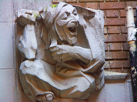 NY-Chicken_Soup_Story_Gargoyles-527_West_110th-08.JPG