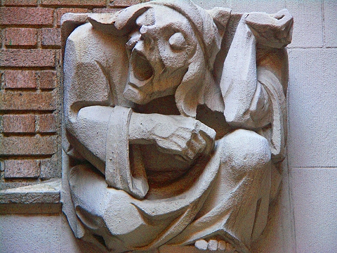 NY-Chicken_Soup_Story_Gargoyles-527_West_110th-09.JPG